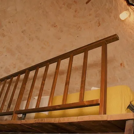 فندق Dei Trulli 4*