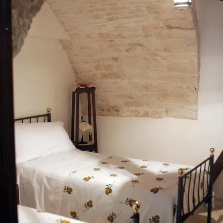 Dei Trulli Hotel 4*