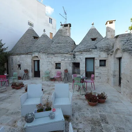 Dei Trulli 酒店 阿尔贝罗贝洛