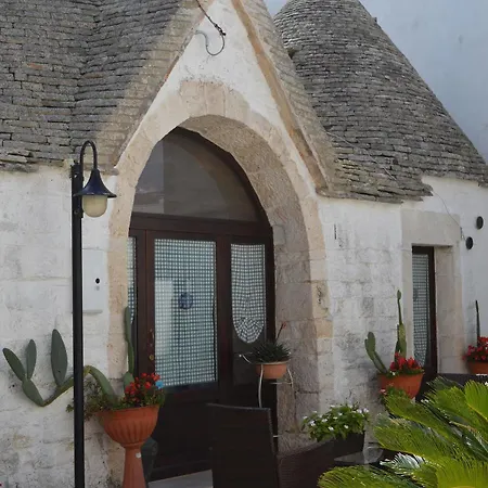 Dei Trulli 酒店 阿尔贝罗贝洛