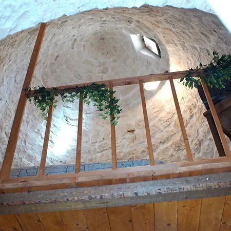 酒店 Dei Trulli 4*
